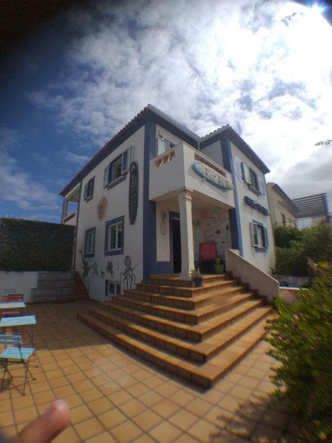 Hostel Captains Log House Baleal Exterior foto