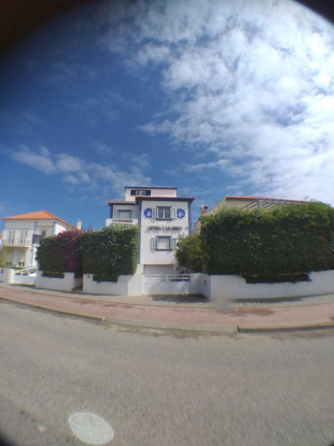 Hostel Captains Log House Baleal Exterior foto